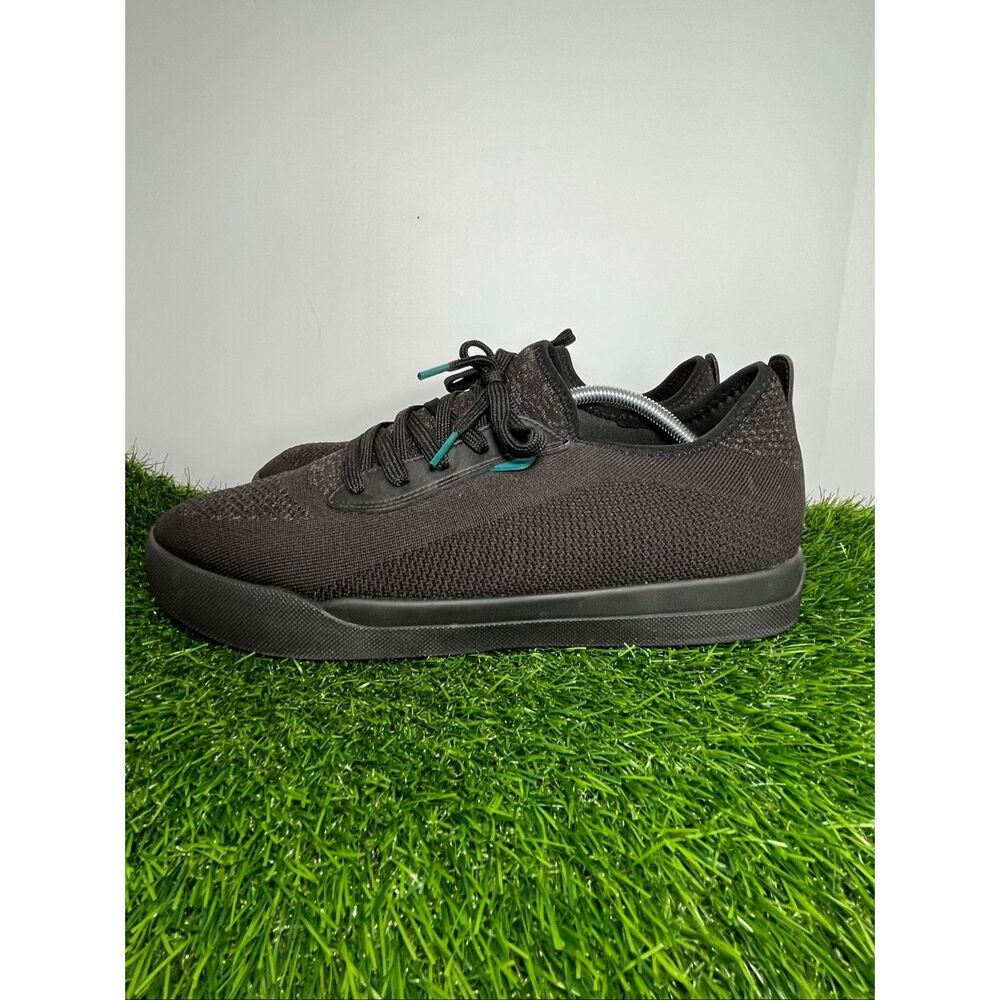 Vessi Weekend Sneaker Black Waterproof Men’s Size 12